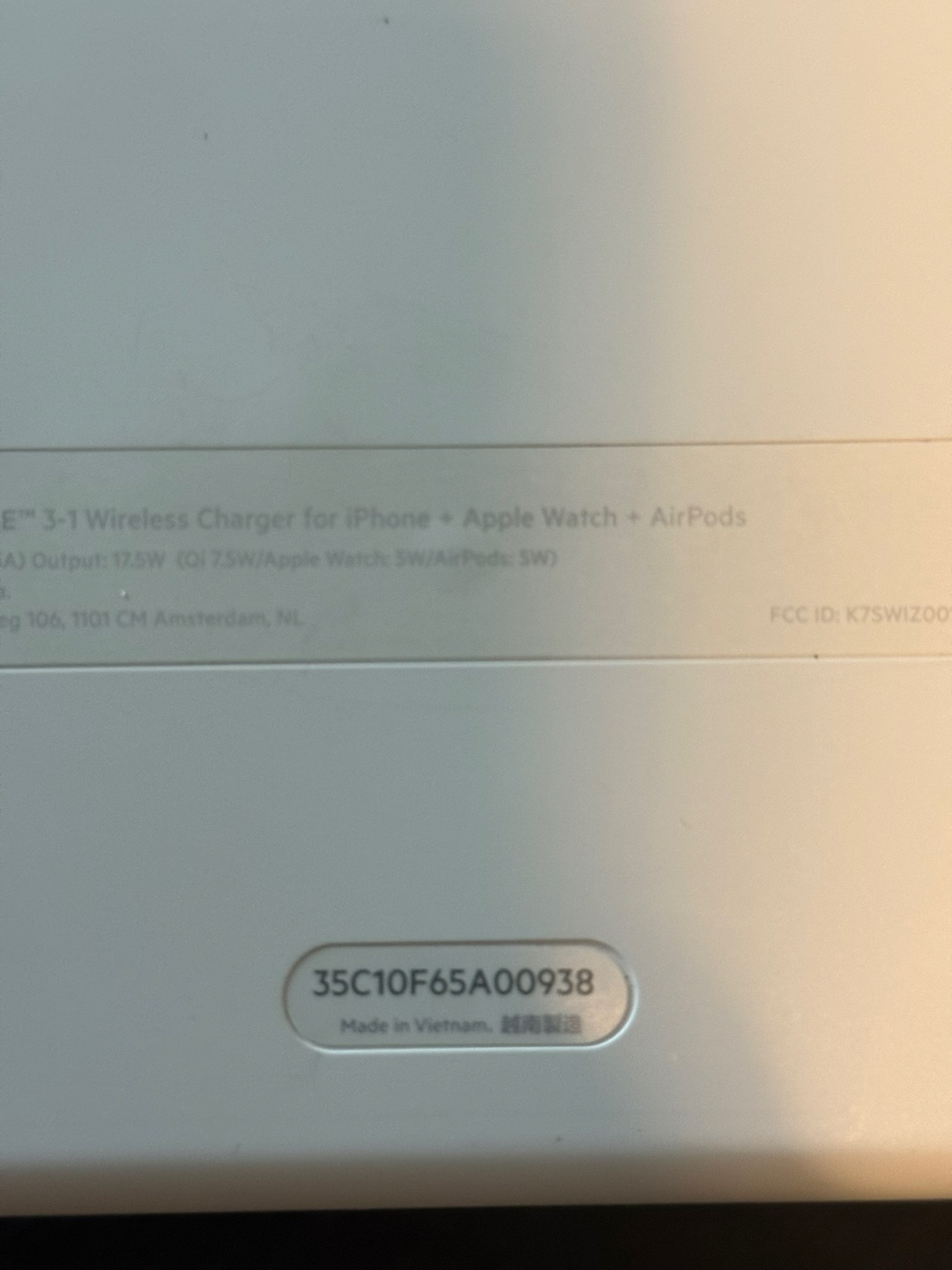 Belkin BOOST CHARGE 3-in-1 Wireless Charger - photo 3