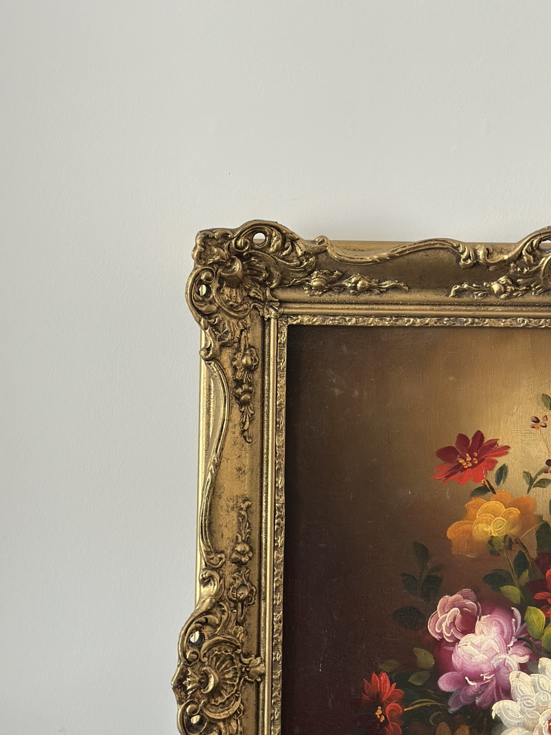 Vintage Floral Painting with Ornate Gold Frame - photo 3