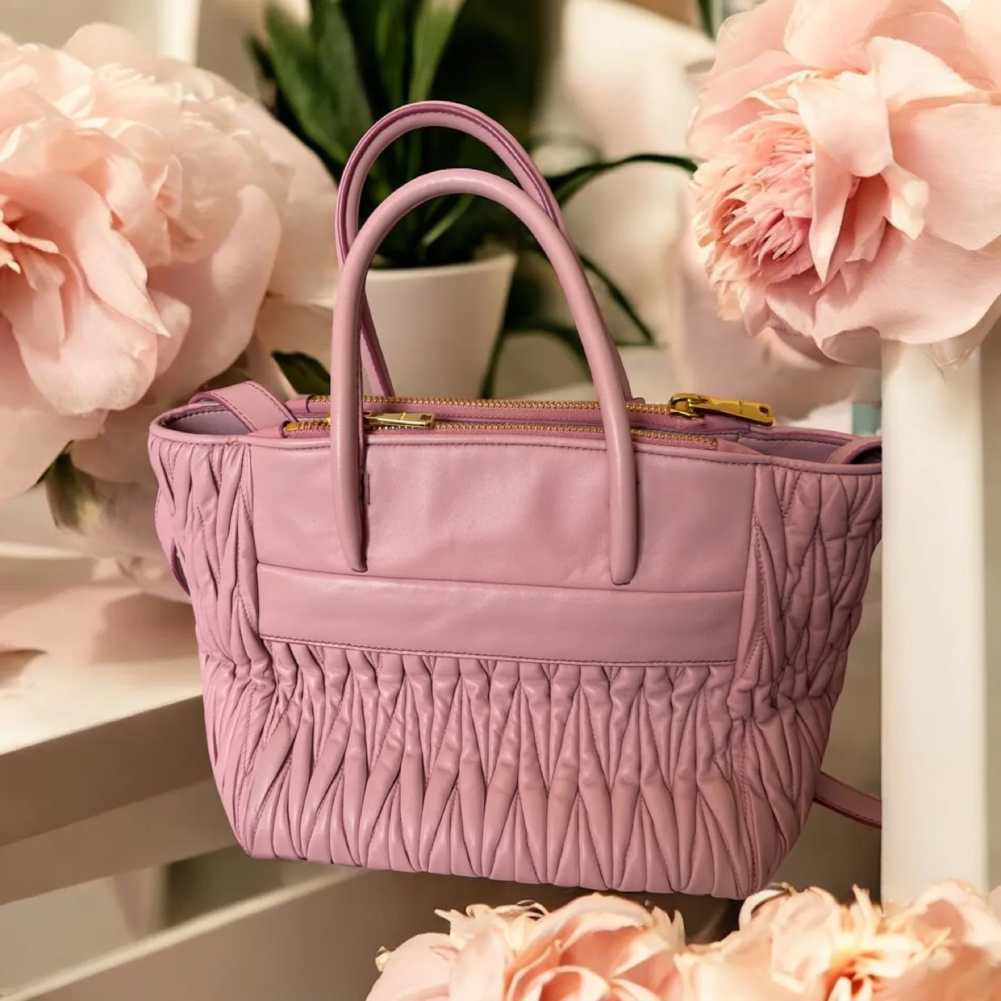 Miumiu Pink Quilted Leather Handbag image indicator(2)