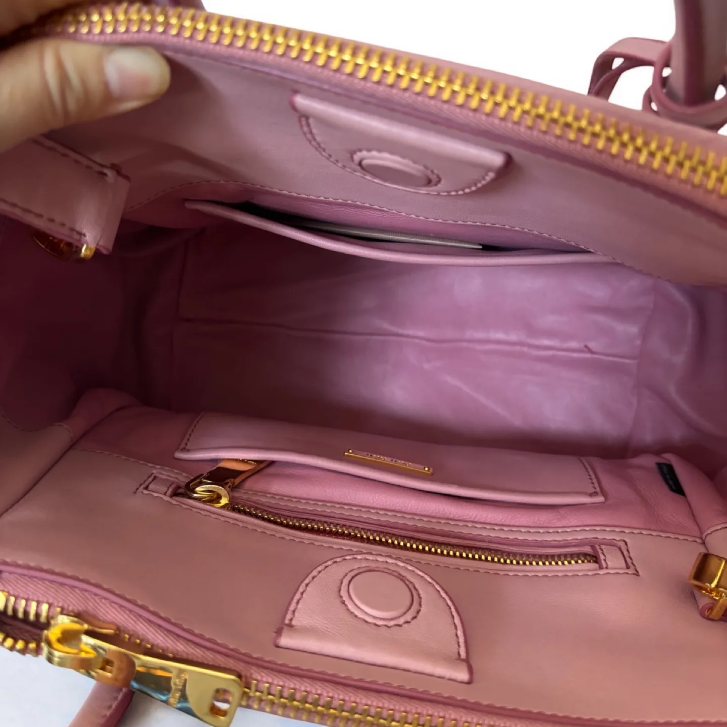 Miumiu Pink Quilted Leather Handbag image indicator(3)