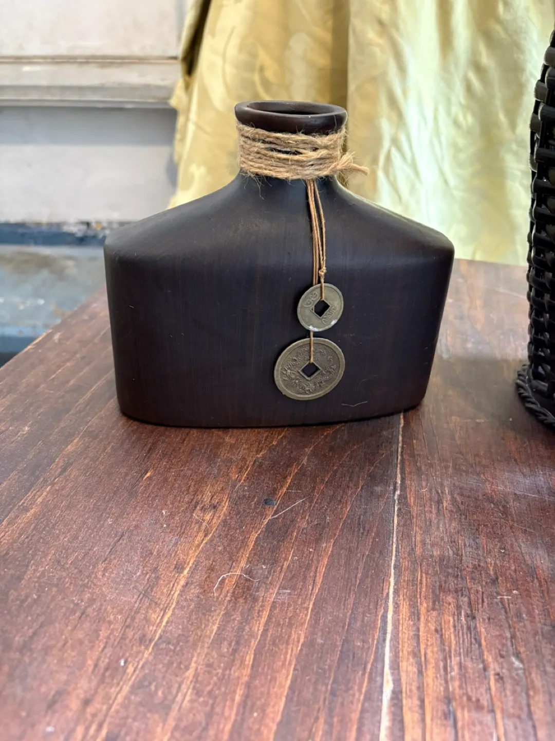 Decorative Vase Set image indicator(3)