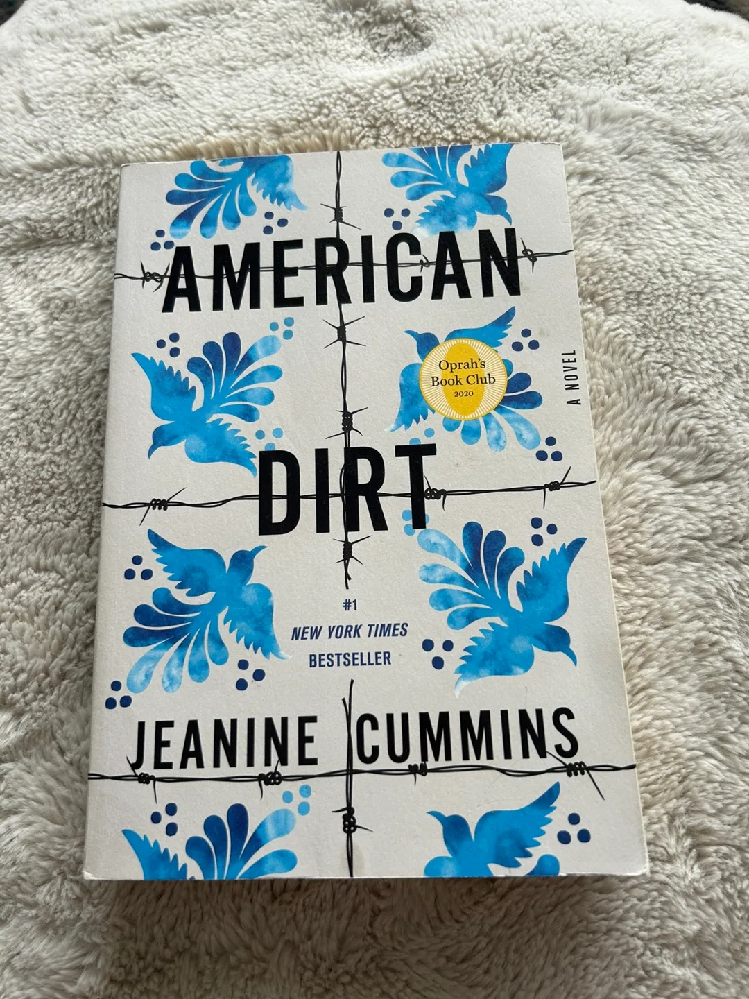 Books by Kristin Hannah, Elin Hilderbrand, Steven King  etc…. image indicator(3)