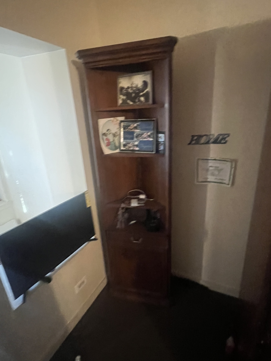 Wood Corner Curio Cabinet - photo 5