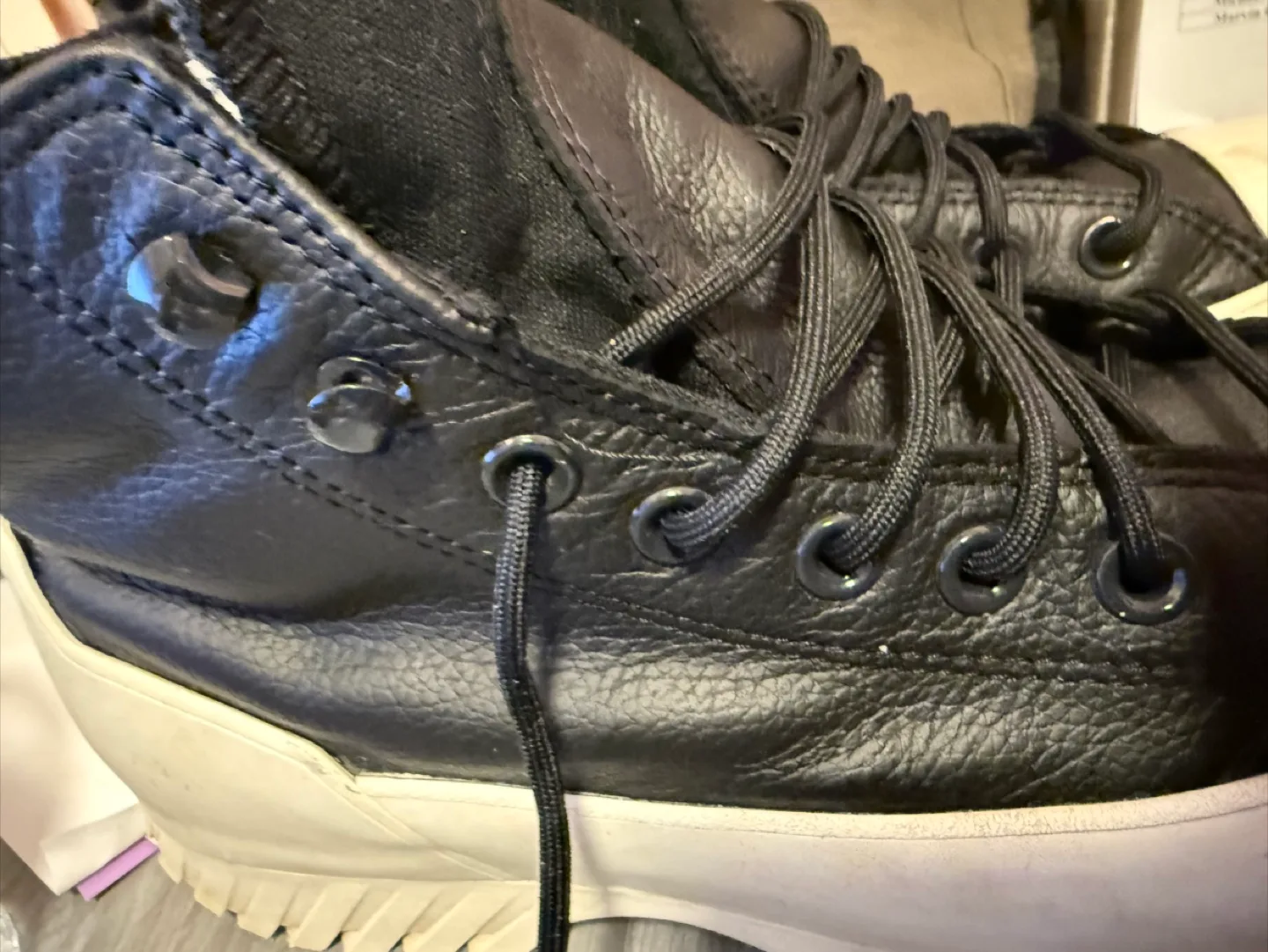 Unisex Converse Chuck Taylor All Star Lugged Winter Hi image indicator(3)