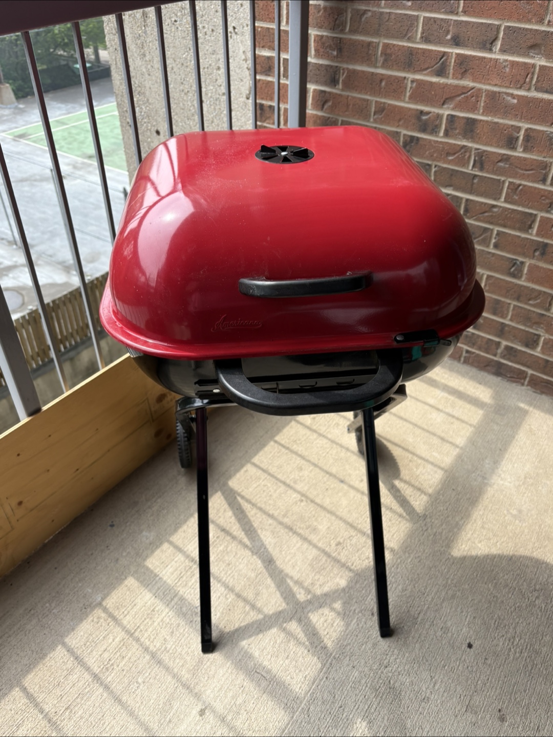 Small Red Grill