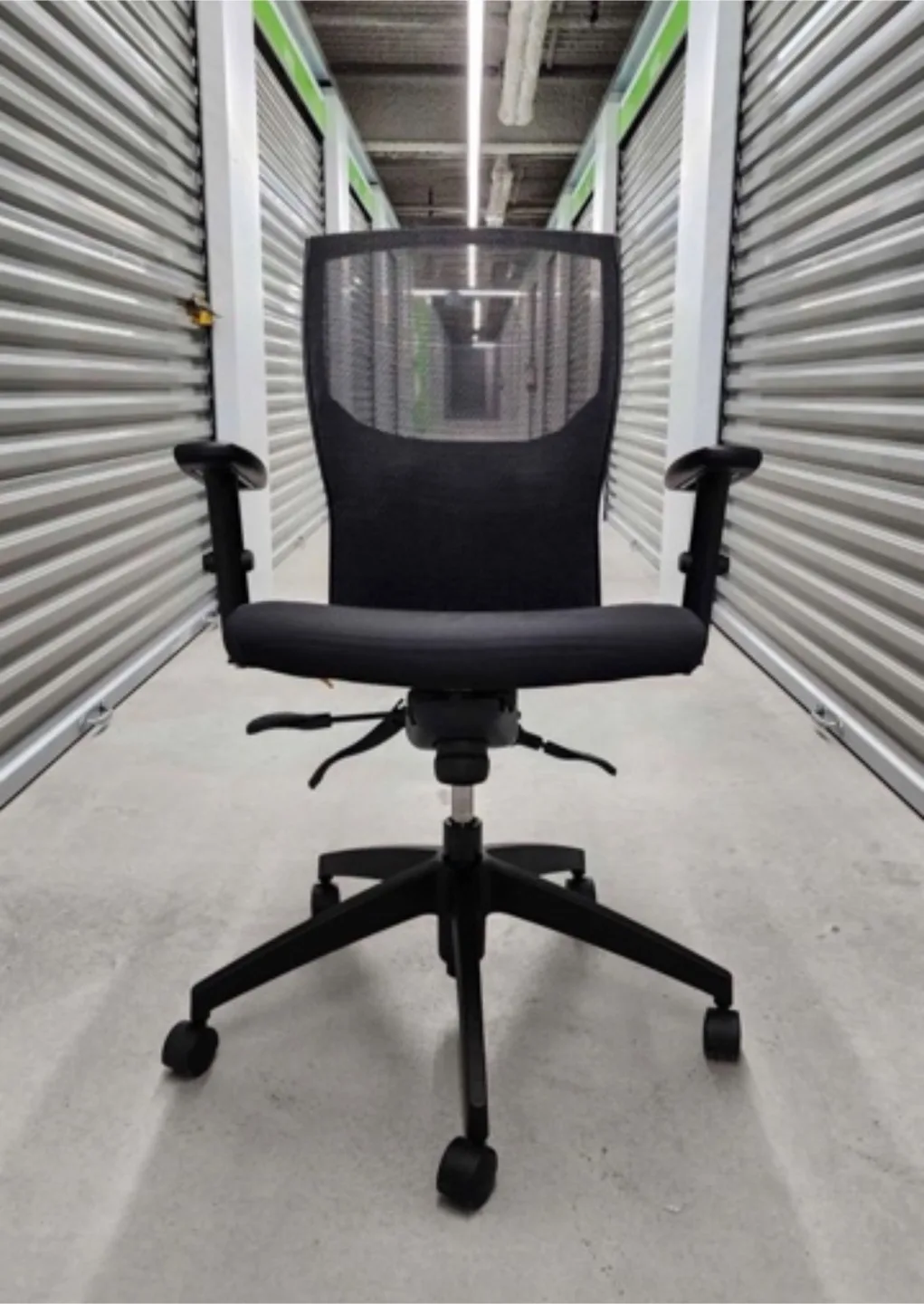 Black Ergonomic Office Chair thumbnail