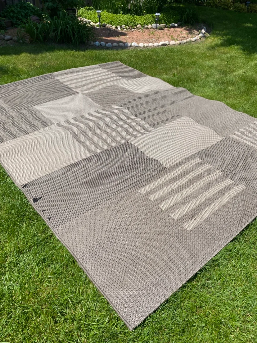 Outdoor Area Rug Carpet (2 nos) image indicator(4)