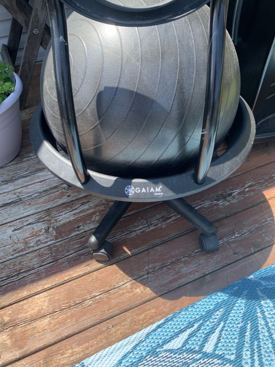 GAIAM medicine ball chair - photo 2