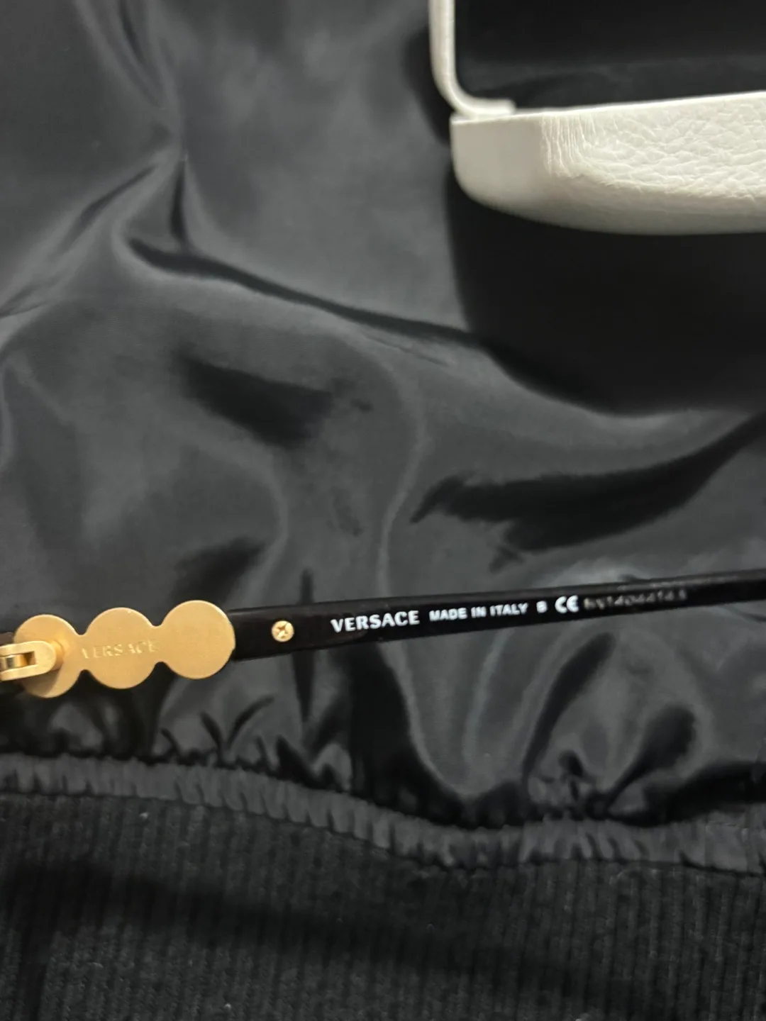 Women’s Versace original glasses image indicator(3)