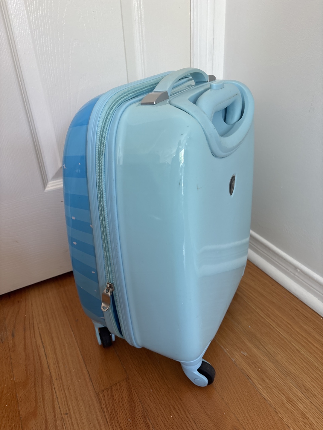 Paw Patrol carry on luggage - photo 2