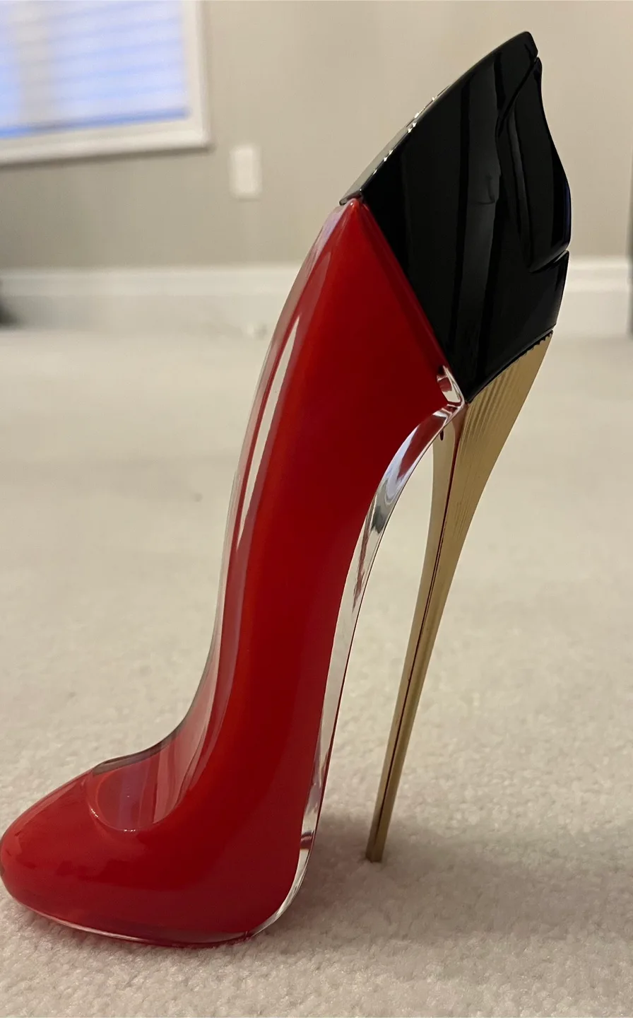 80 ml Caroline Herrera Very Good Girl EDP image indicator(2)