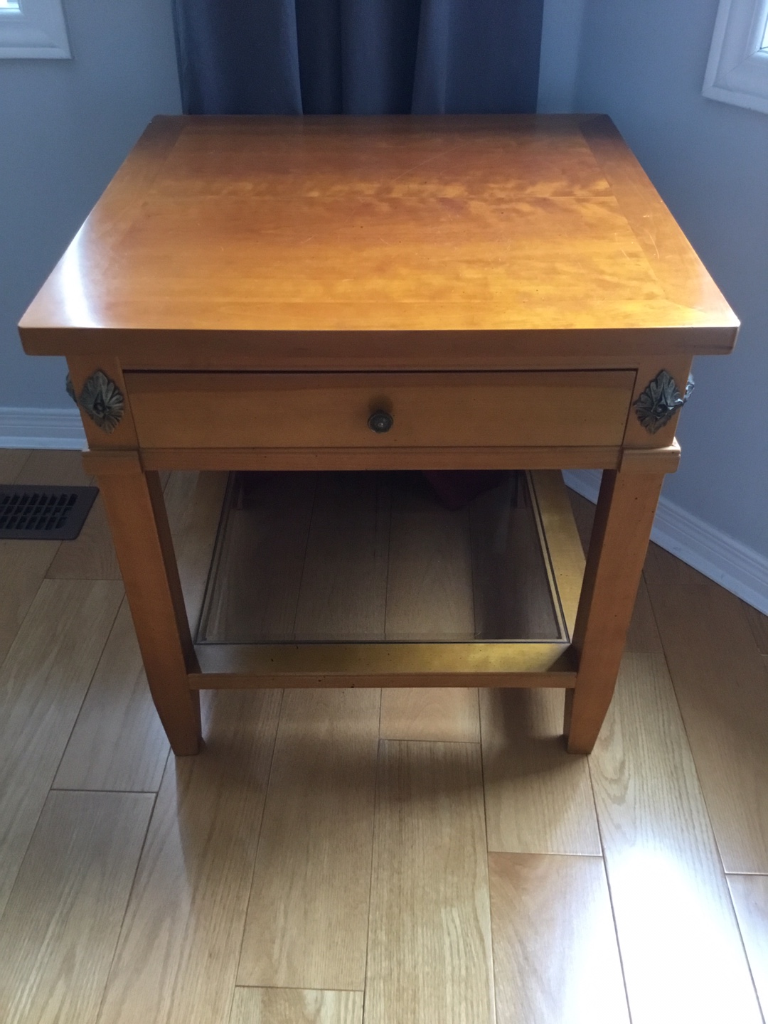Side table - photo 3
