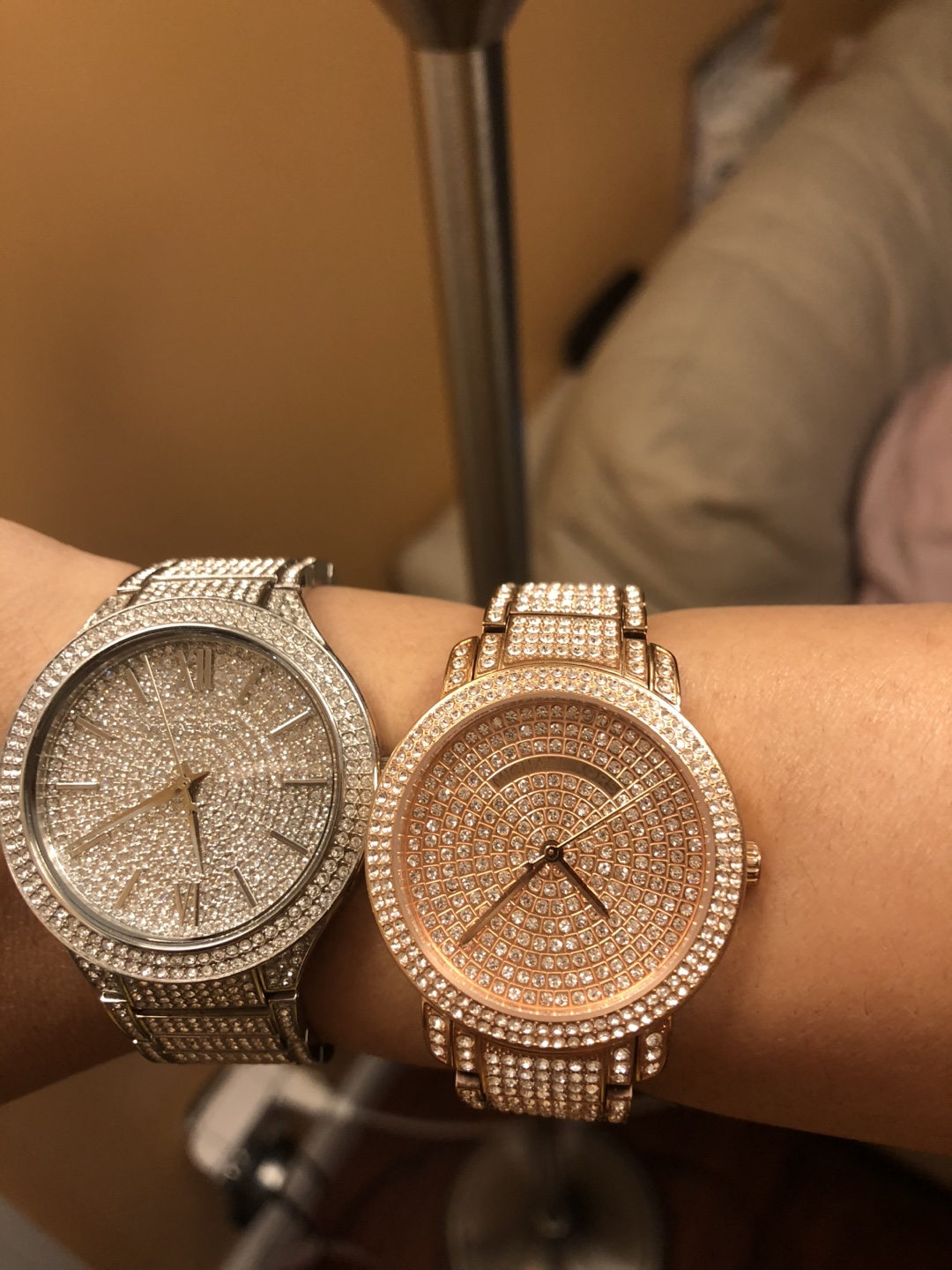 Micheal kors watch - photo 2