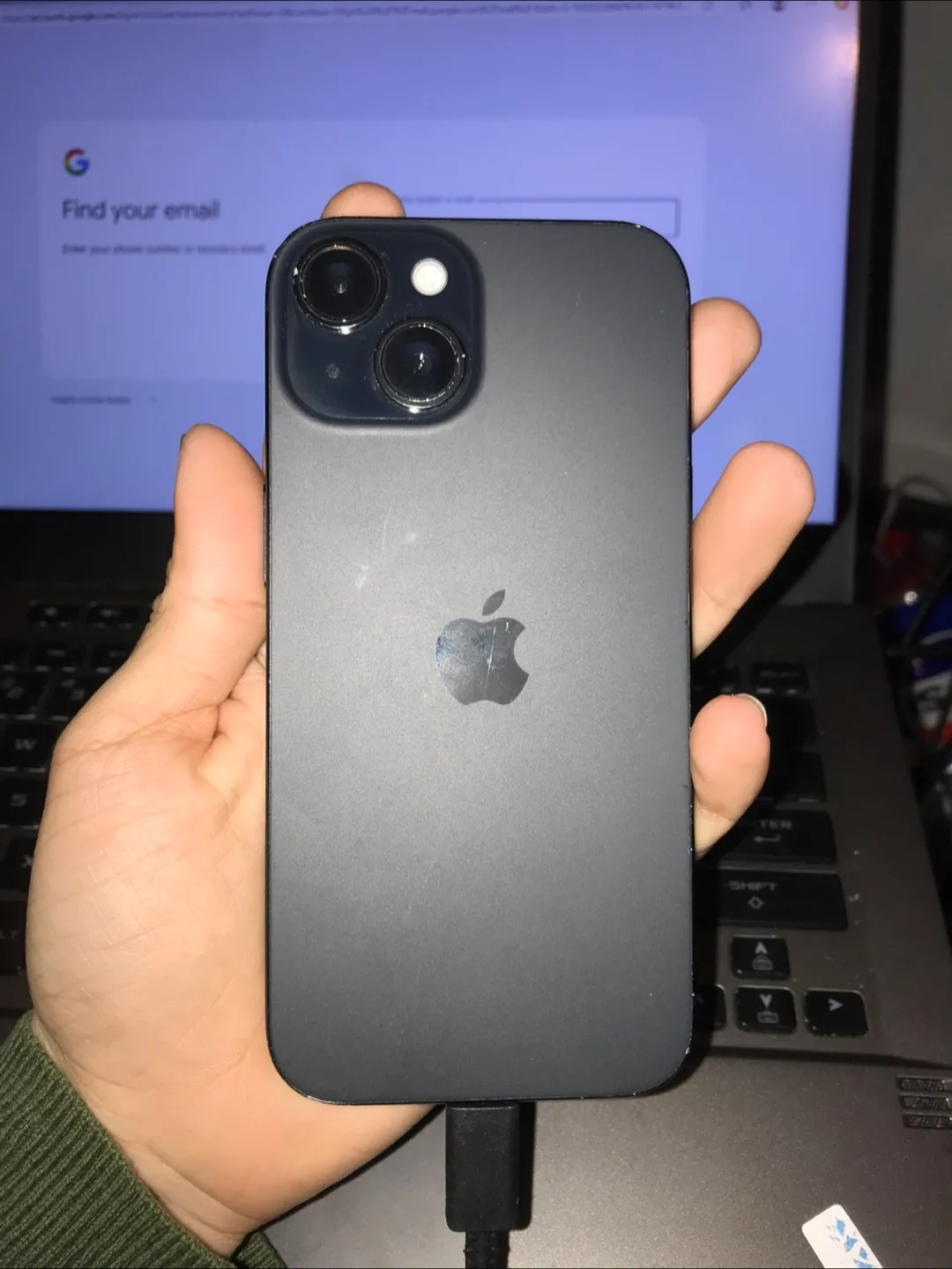 iPhone 15 128Gb [Trade for S23 Ultra] OBO thumbnail