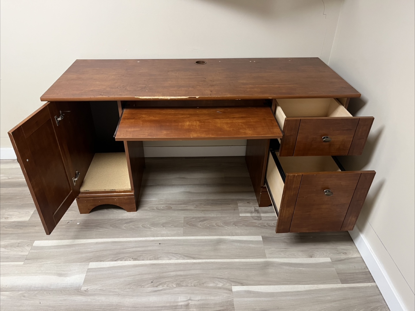 Study Table - photo 2