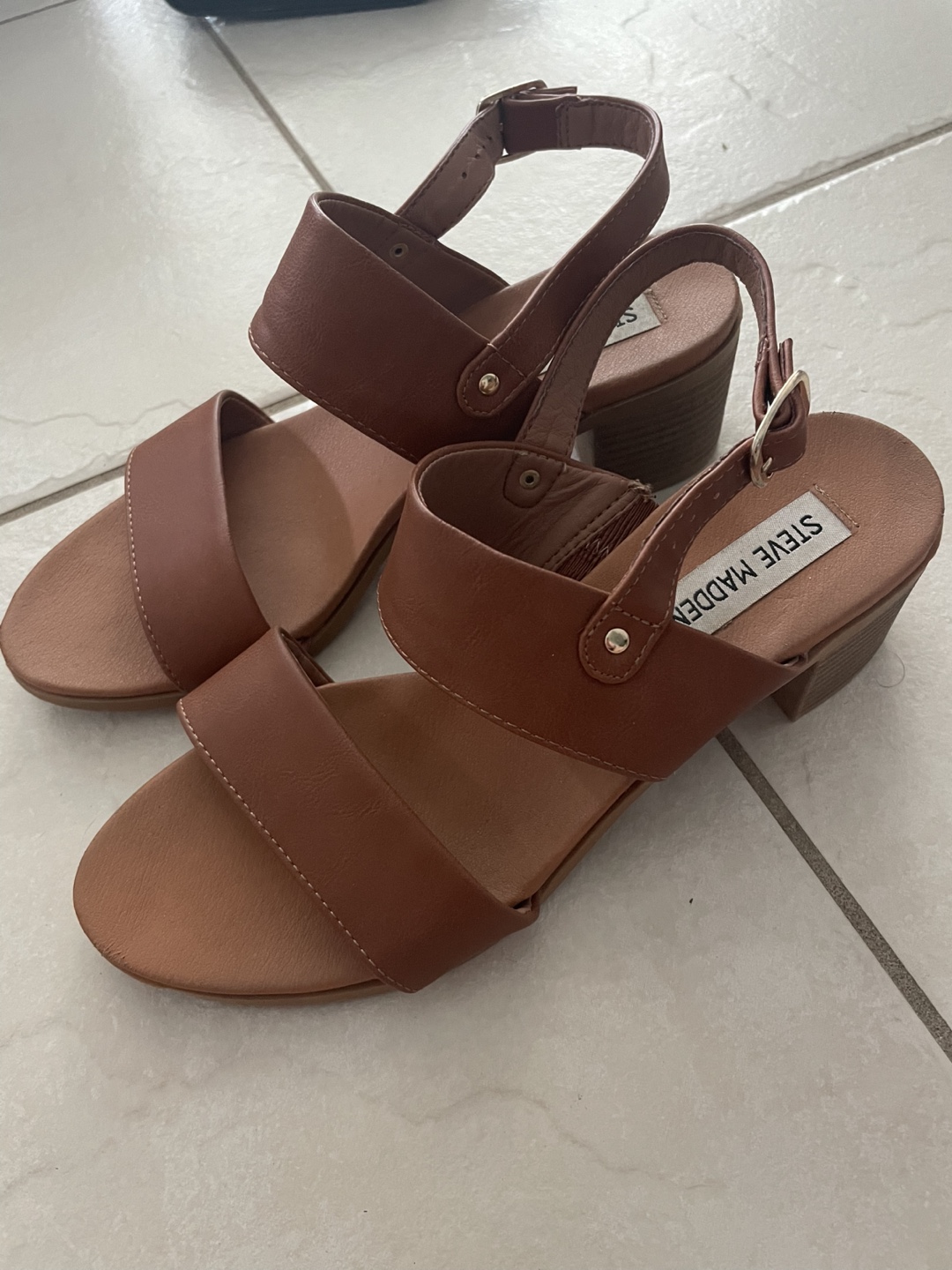 Steve Madden size 7.5 woman’s sandal