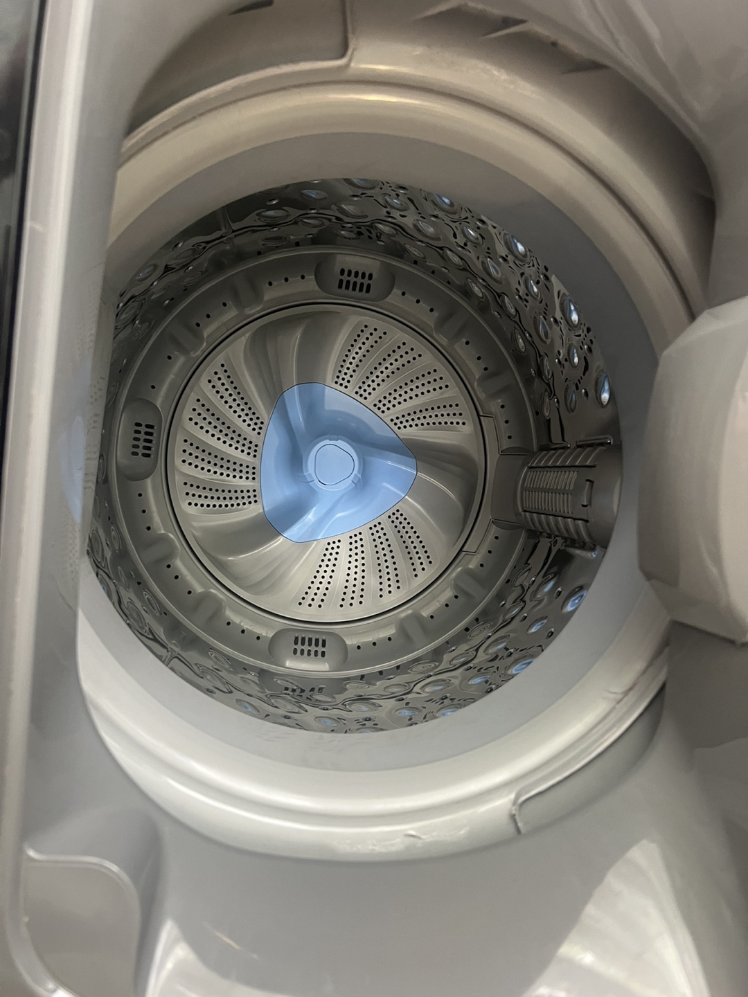 Comfee 20 in. 1.6 cu.ft. Grey Portable Washing Machine - photo 5