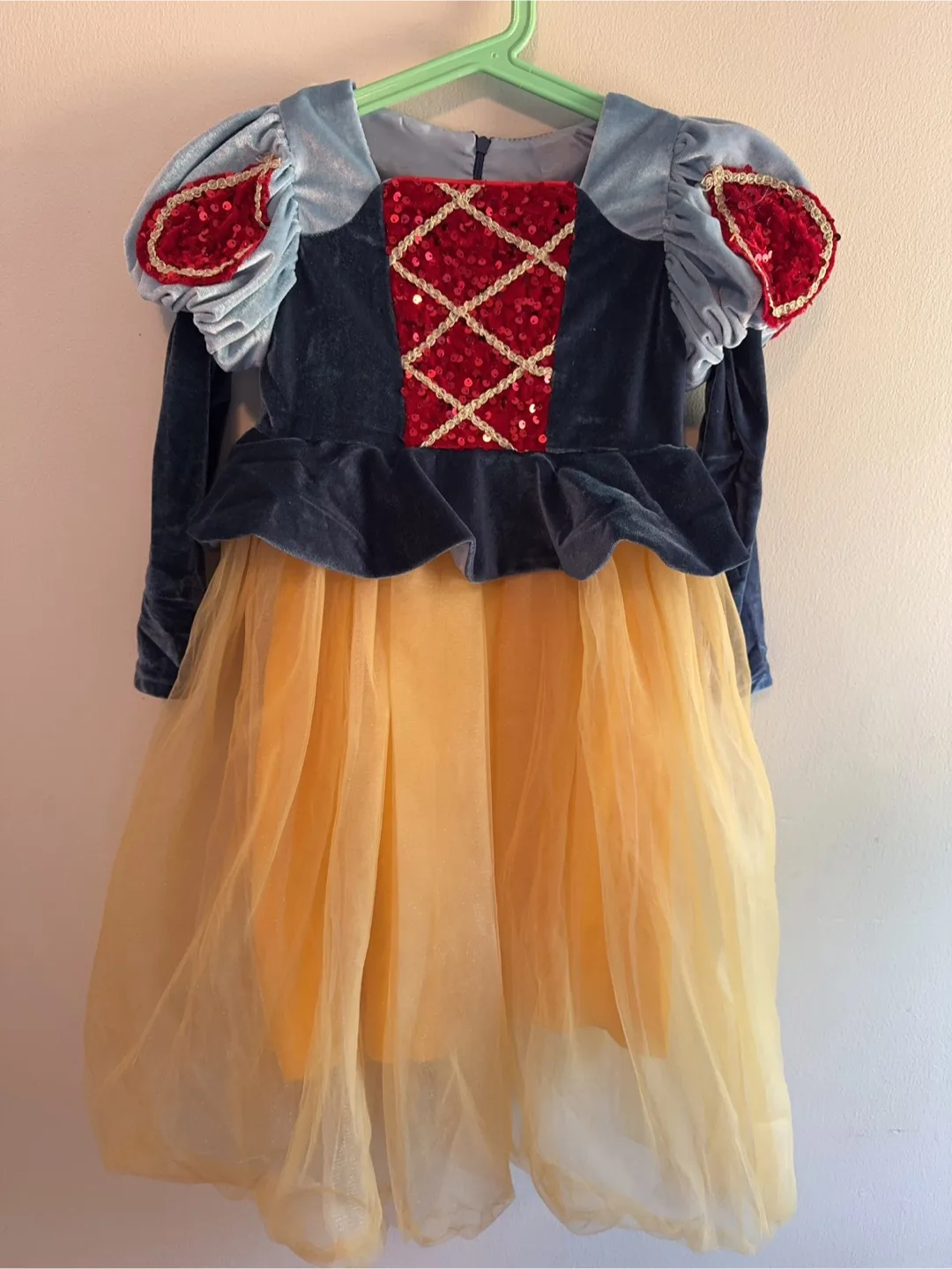 Snow White Velvet Costume 3-4T thumbnail
