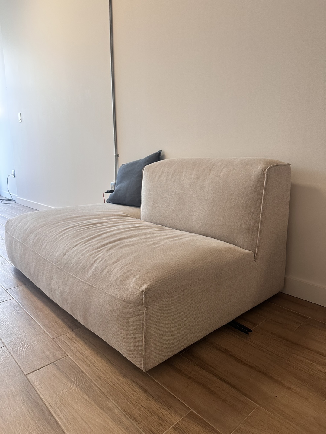 Modern sectional sofa - photo 5