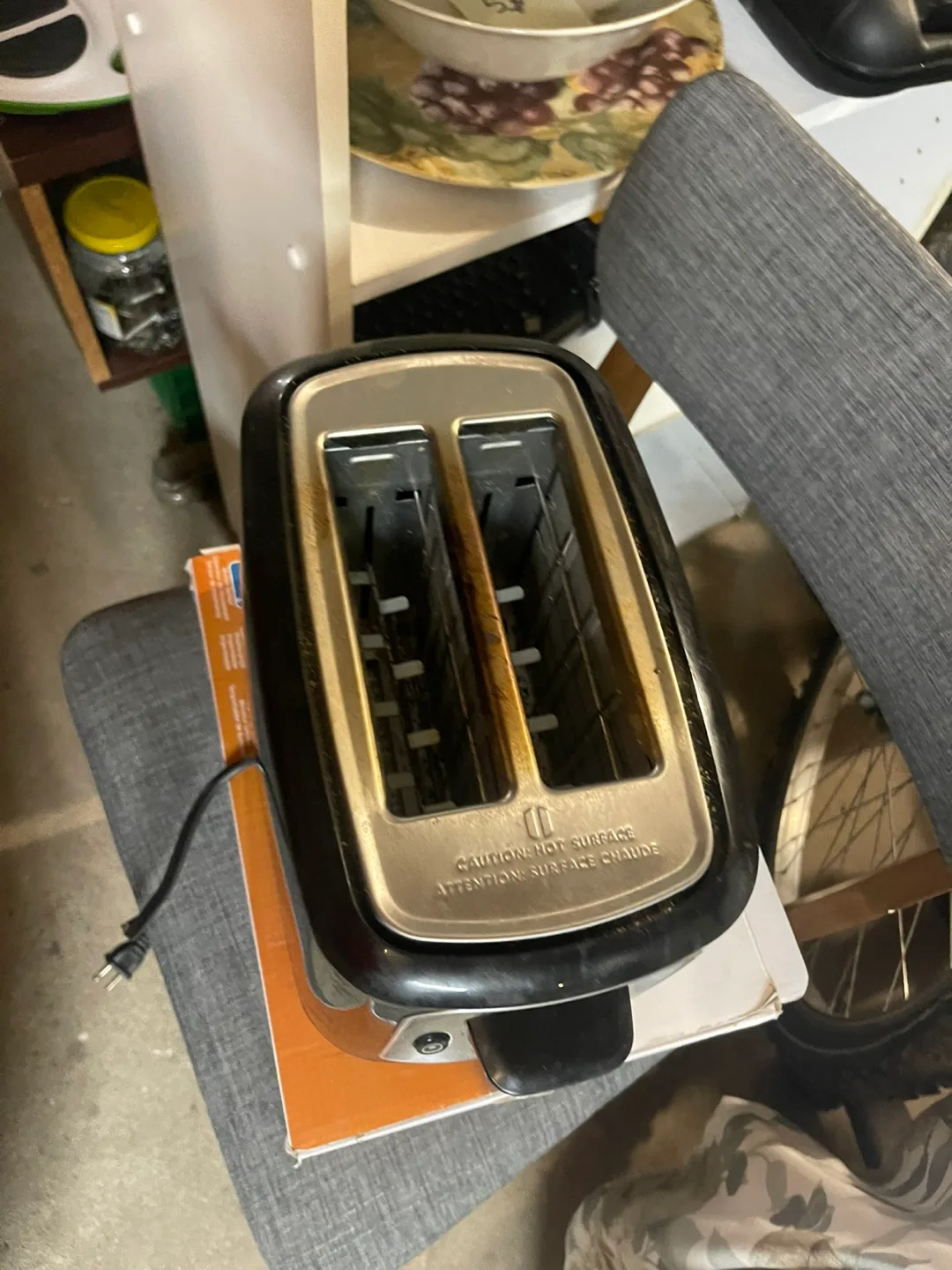 Toastmaster 2-Slice Toaster thumbnail