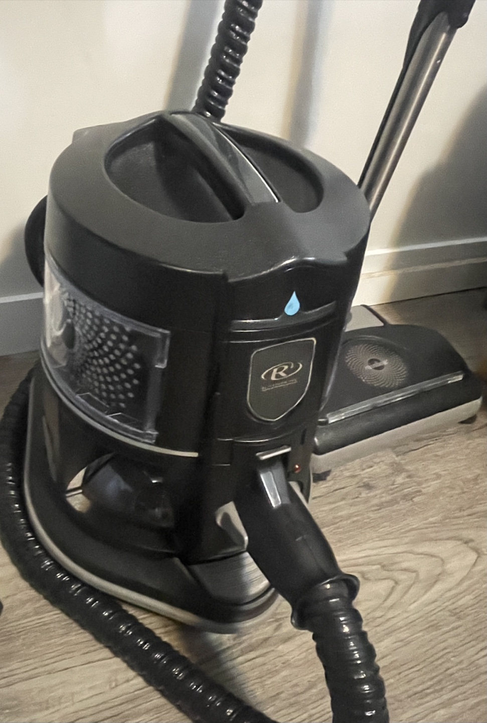 Rainbow Vacuum Cleaner - photo 2
