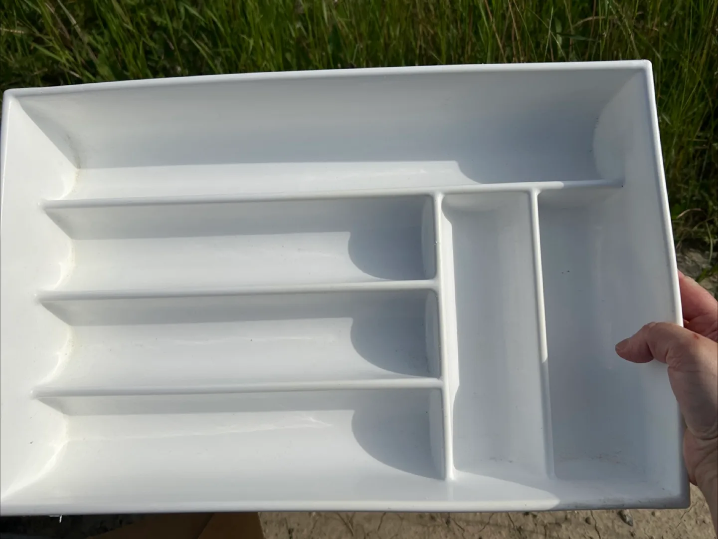 White Cutlery Tray thumbnail