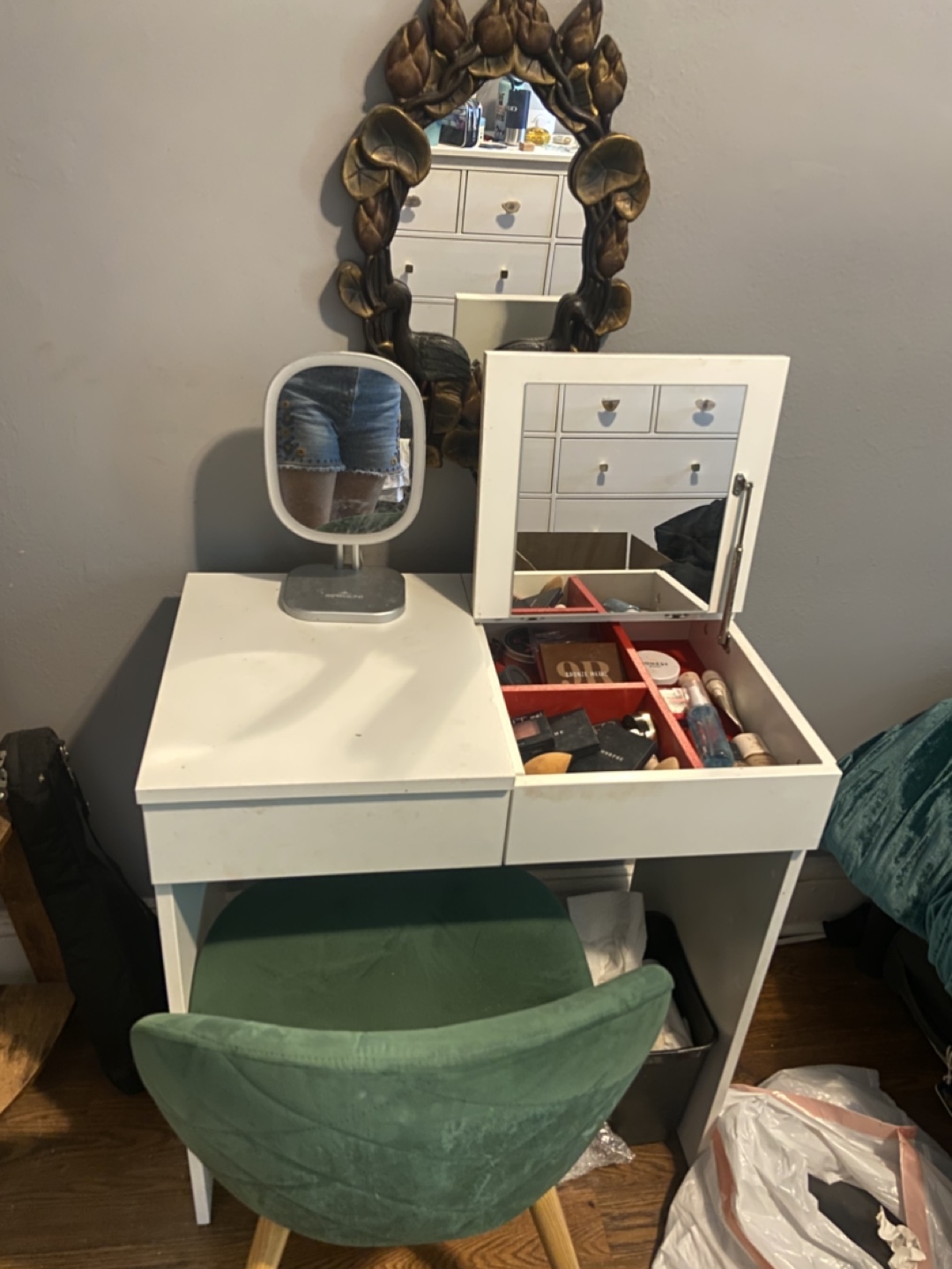 Vanity Desk - photo 2