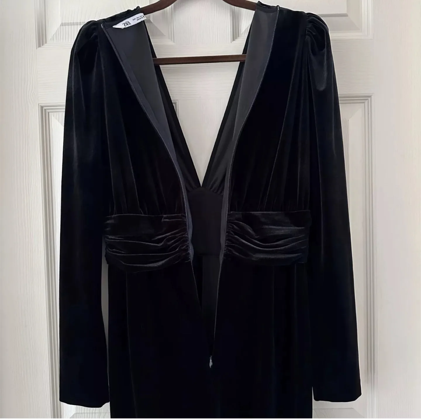 ZARA Velvet Jumpsuit Long sleeve flare leg Black Women’s size L image indicator(7)