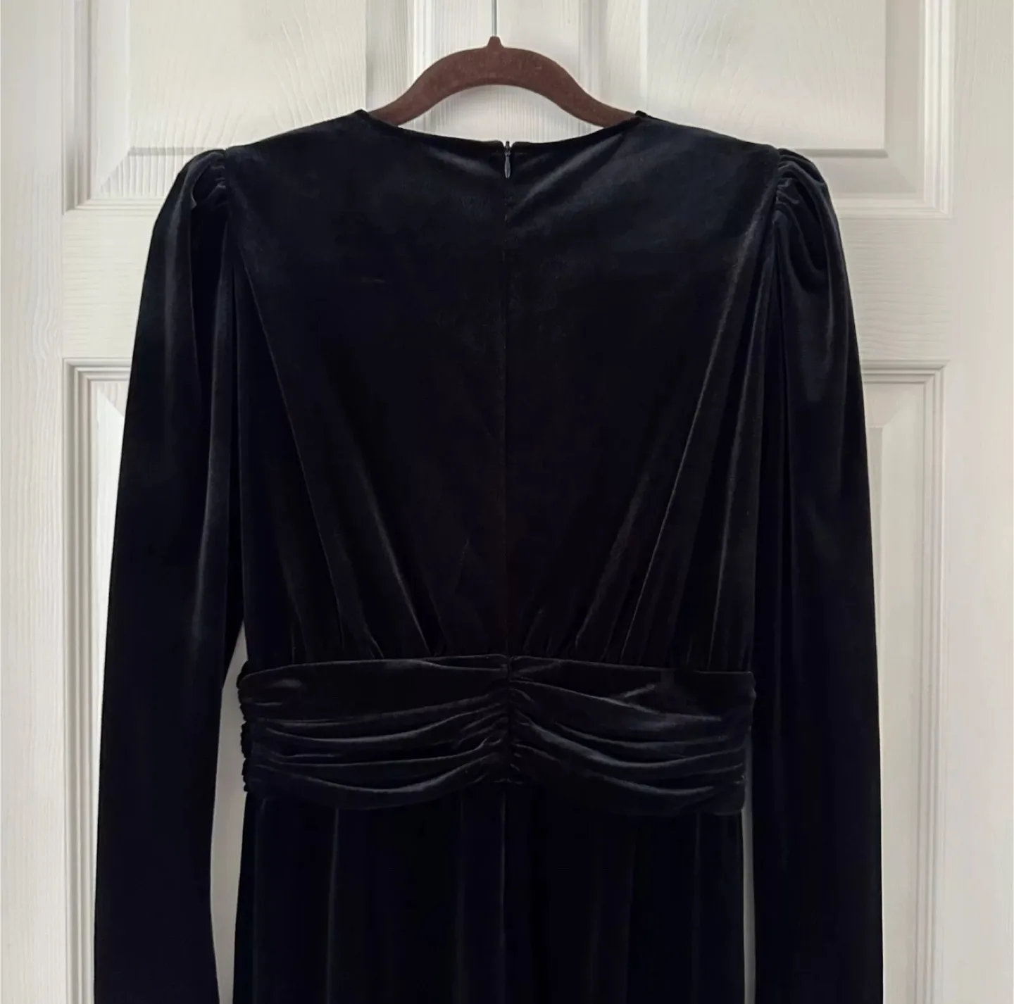 ZARA Velvet Jumpsuit Long sleeve flare leg Black Women’s size L image indicator(8)