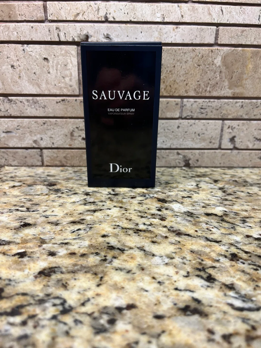 *BRAND NEW* dior savage cologne 100ML image indicator(5)