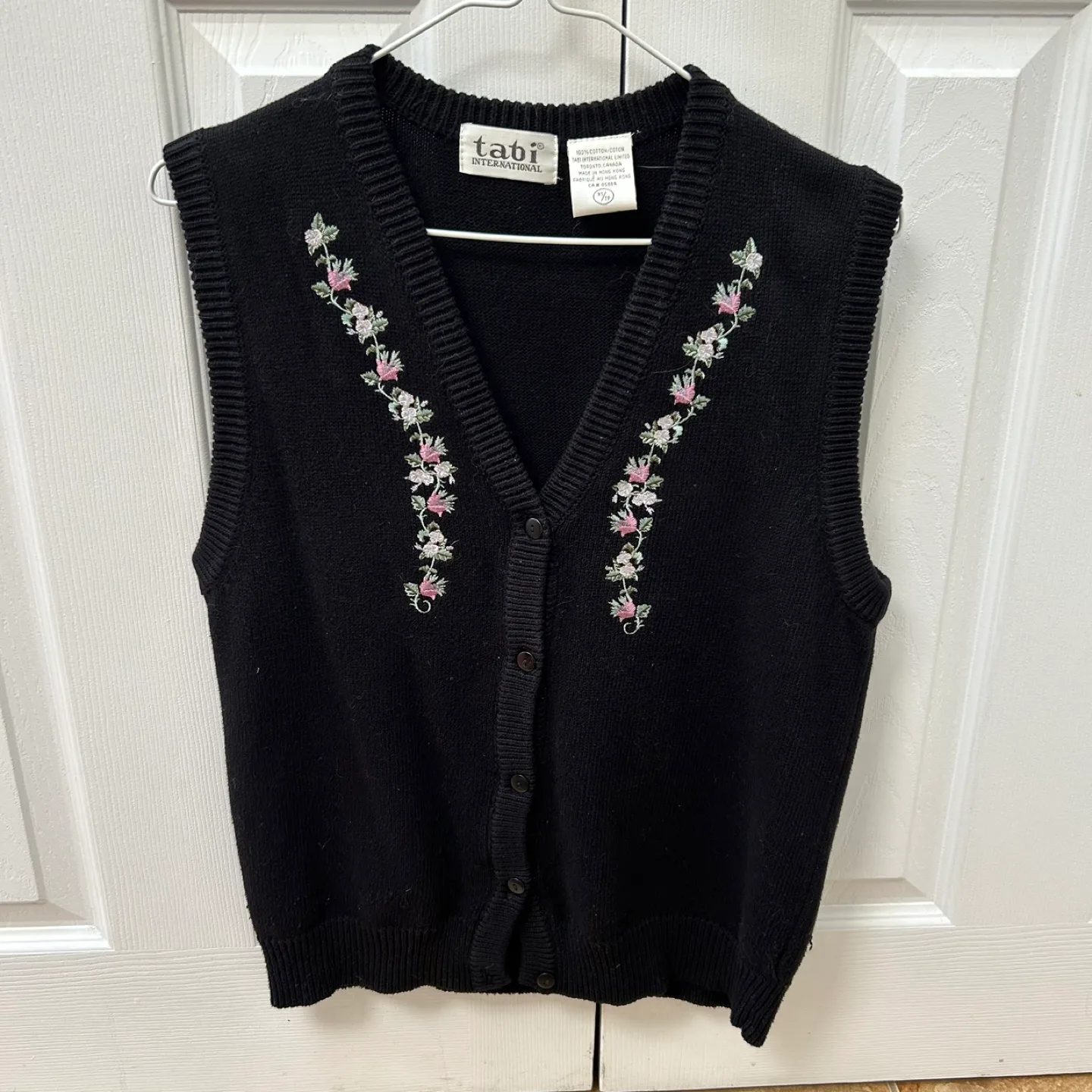 Women’s Cozy Black V-Neck Sweater with Floral Embroidering thumbnail