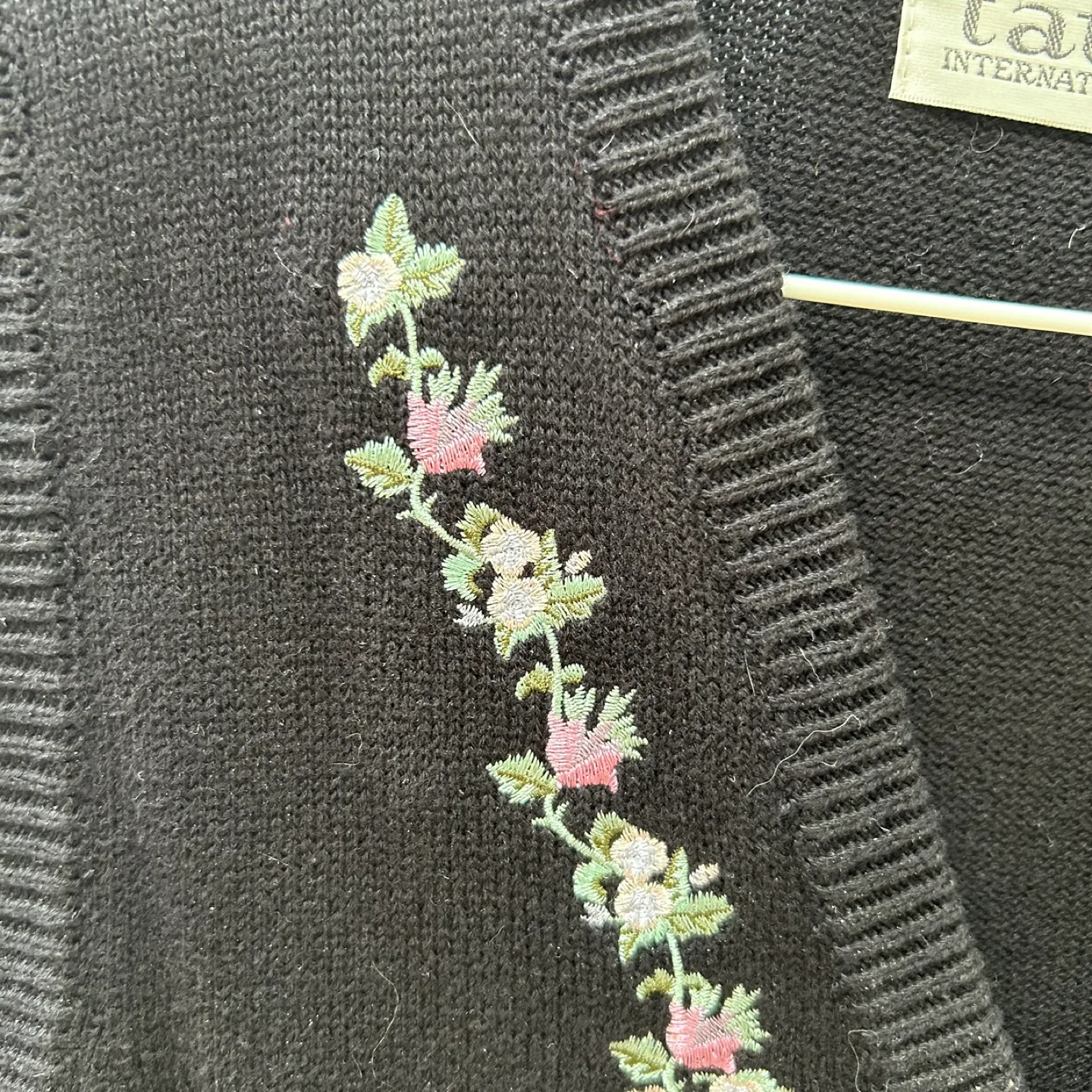 Women’s Cozy Black V-Neck Sweater with Floral Embroidering image indicator(3)