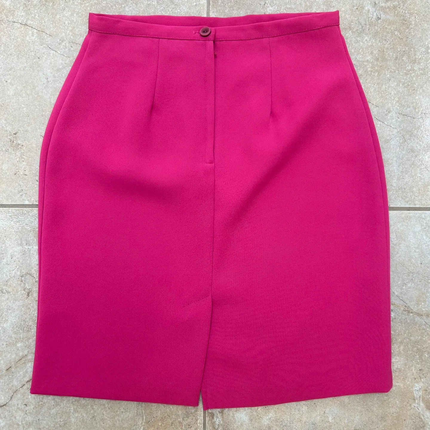 Pink Womens Knee-Length Pencil Skirt with Slit (Size US 4) thumbnail