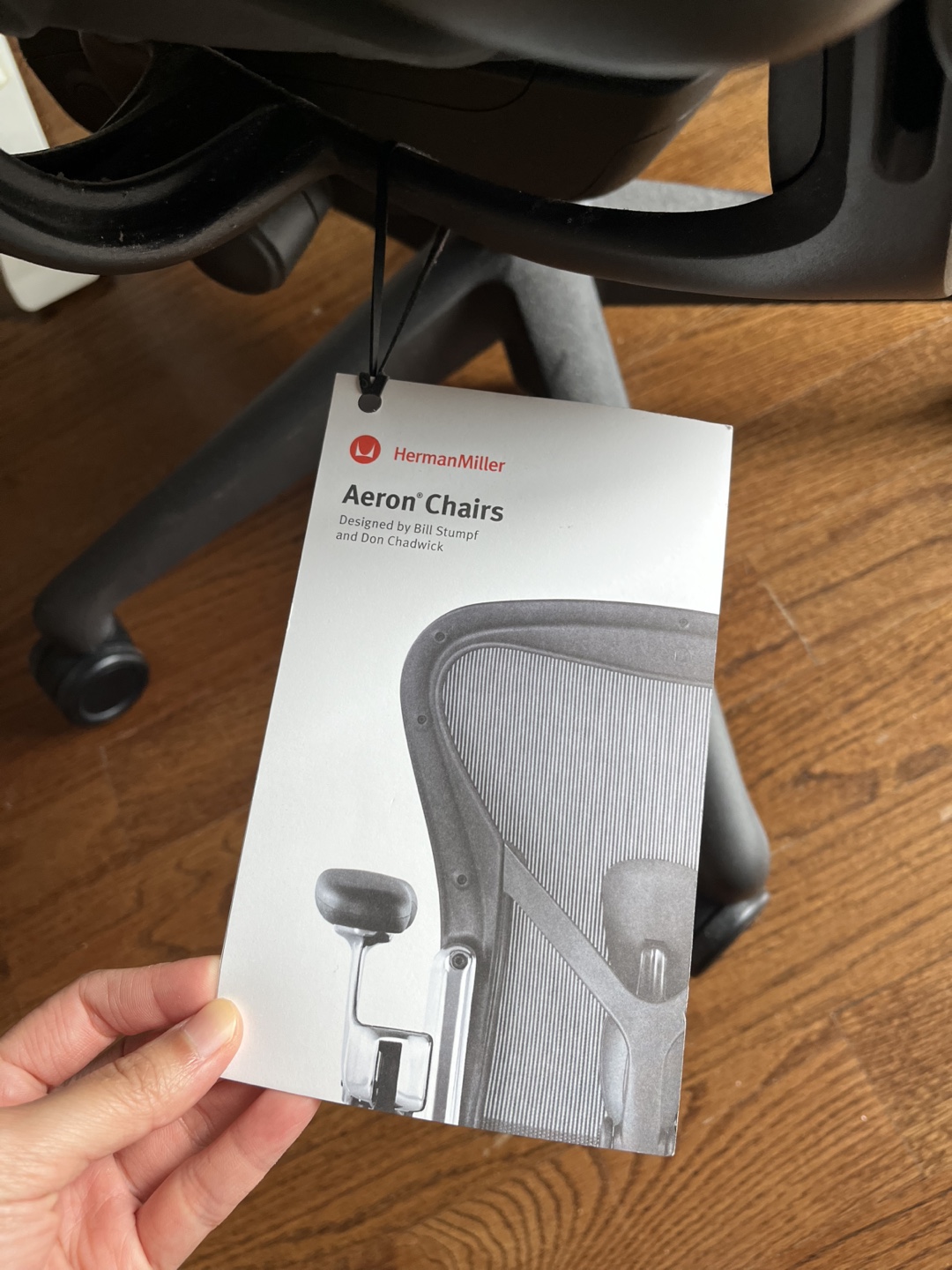 Herman Miller Aeron Chair - photo 4