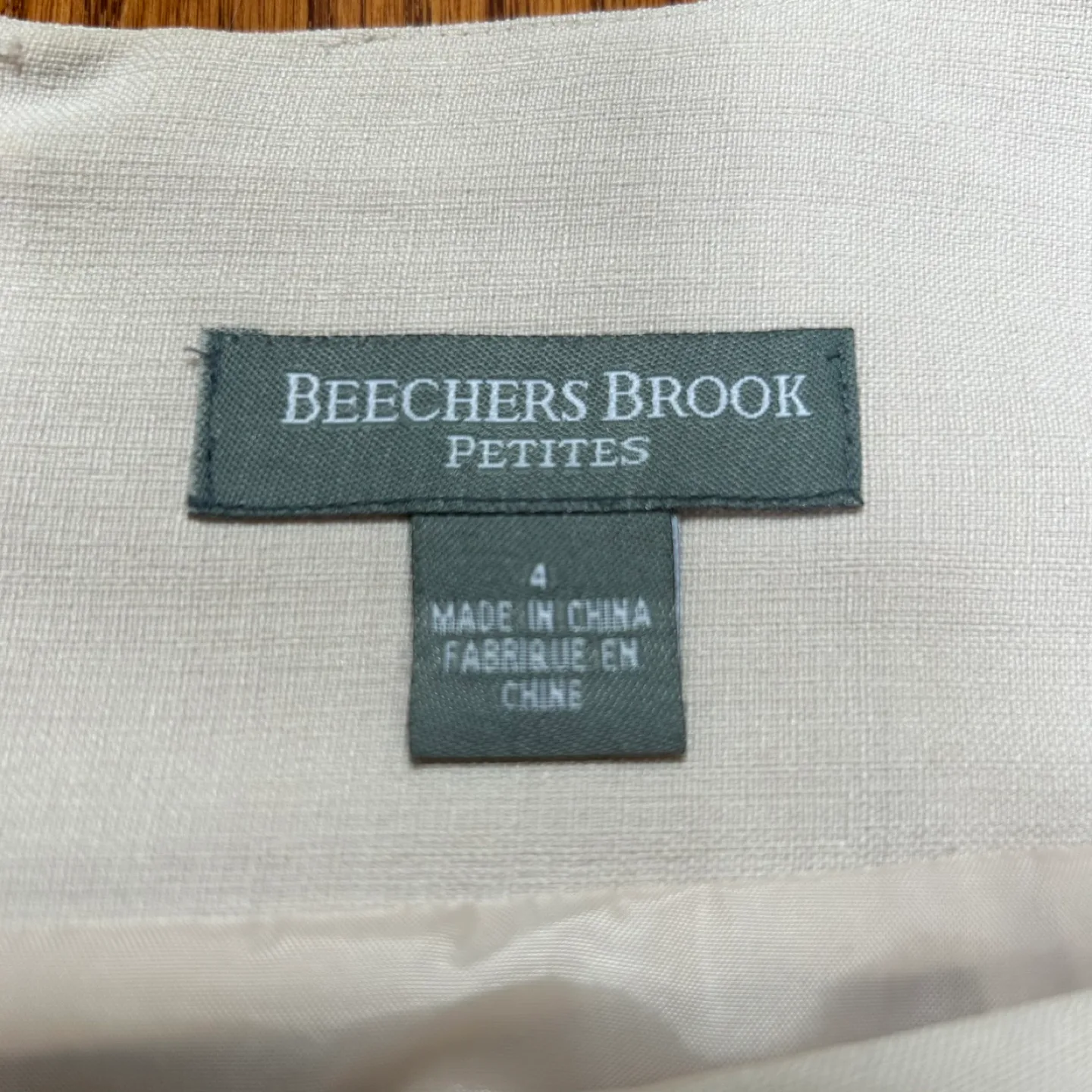 Cream Mini Pencil Skirt for Work, Size 4 image indicator(4)