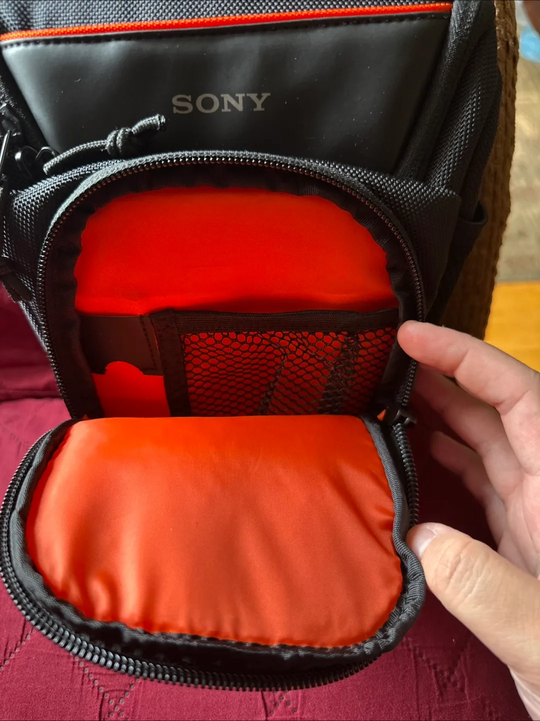 NEW Sony Camera Bag image indicator(5)
