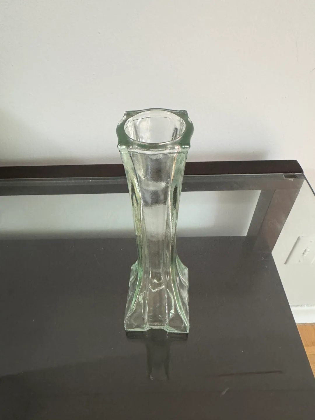 Unique Clear Glass Vase thumbnail