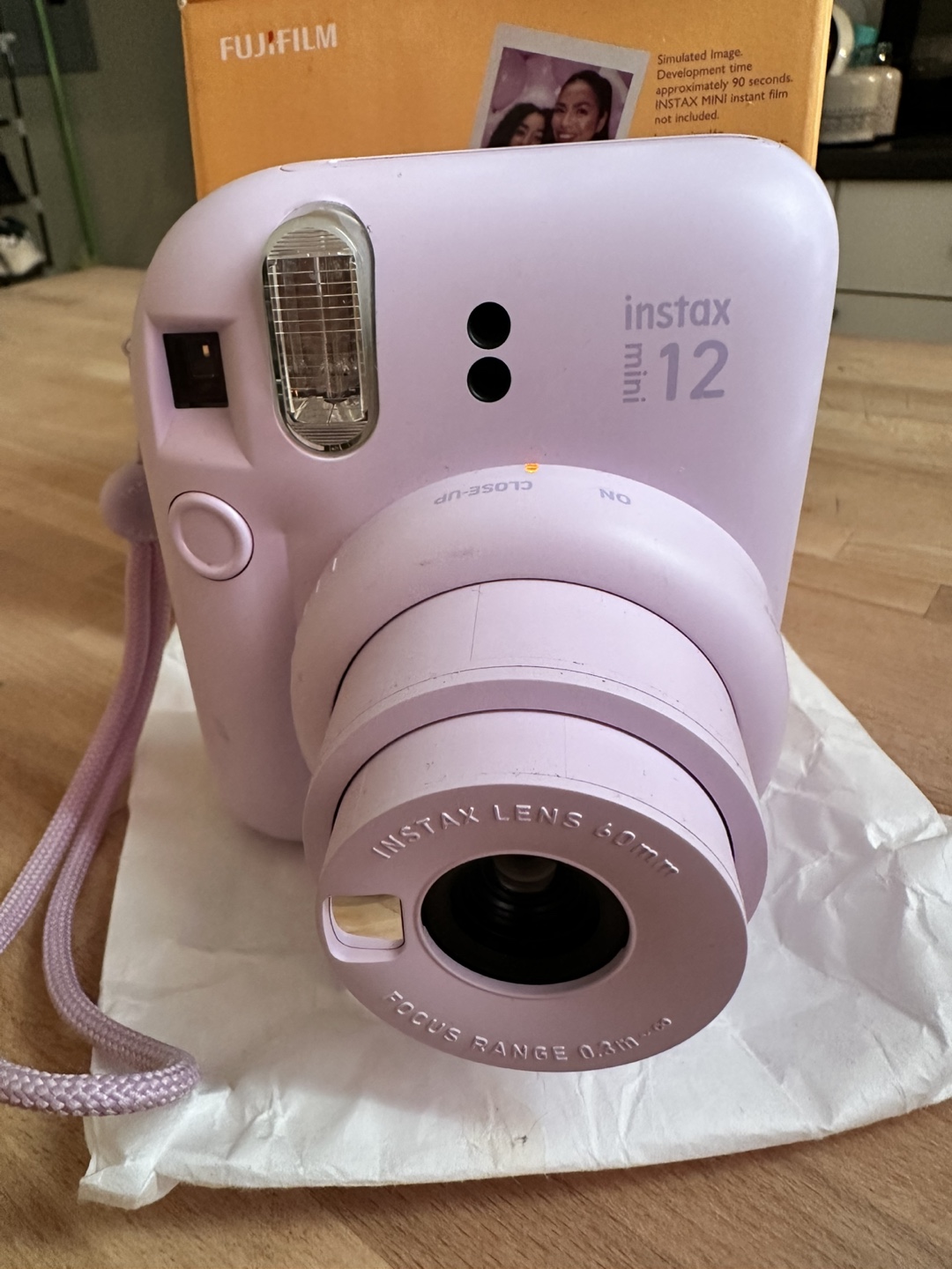 Fujifilm Instax Mini 12 Instant Camera - photo 2