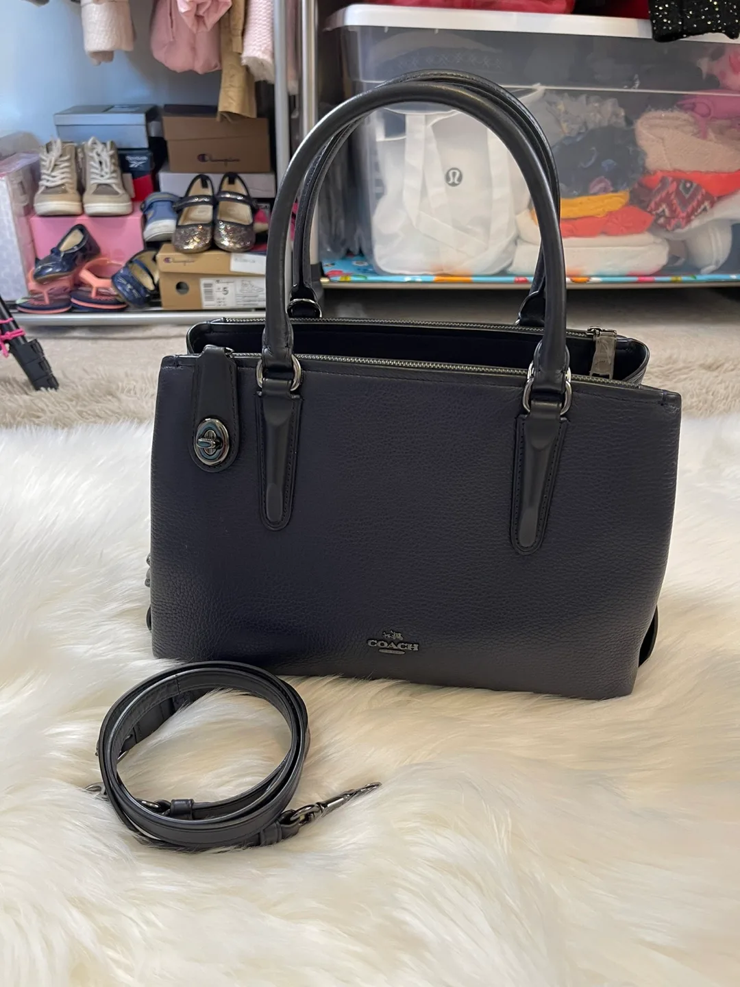 COACH BROOKLYN 34 CARRYALL HANDBAG Navy Blue Pebbled Leather image indicator(5)