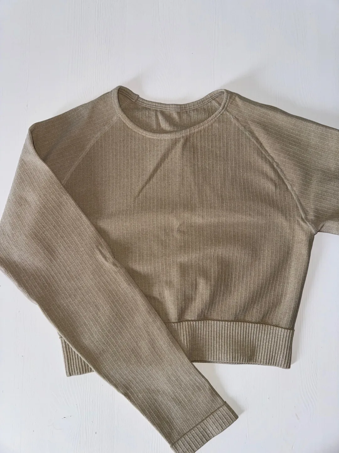 Cream Ribbed Cropped Gym Top thumbnail