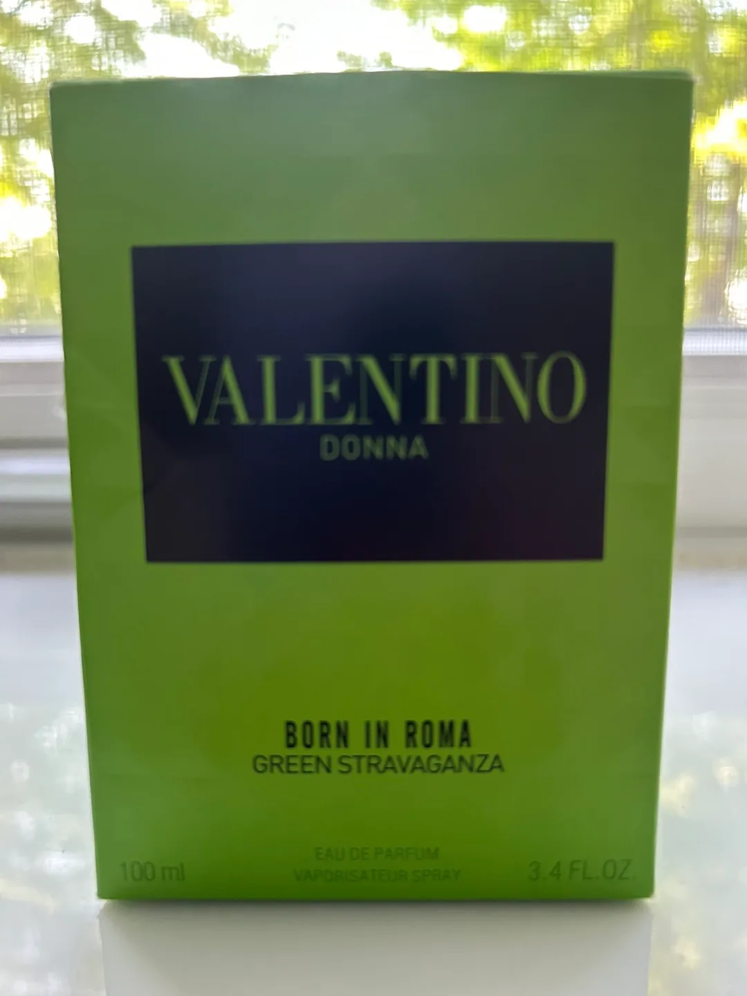 Valentino Donna Born in Roma Green Stravaganza Perfume 100ml thumbnail