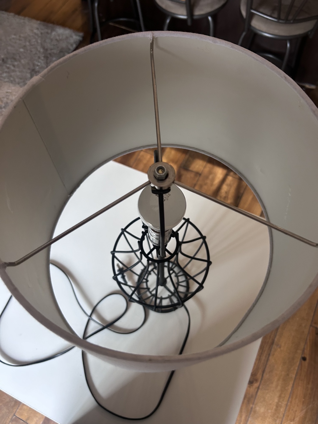 Table Lamp - photo 2
