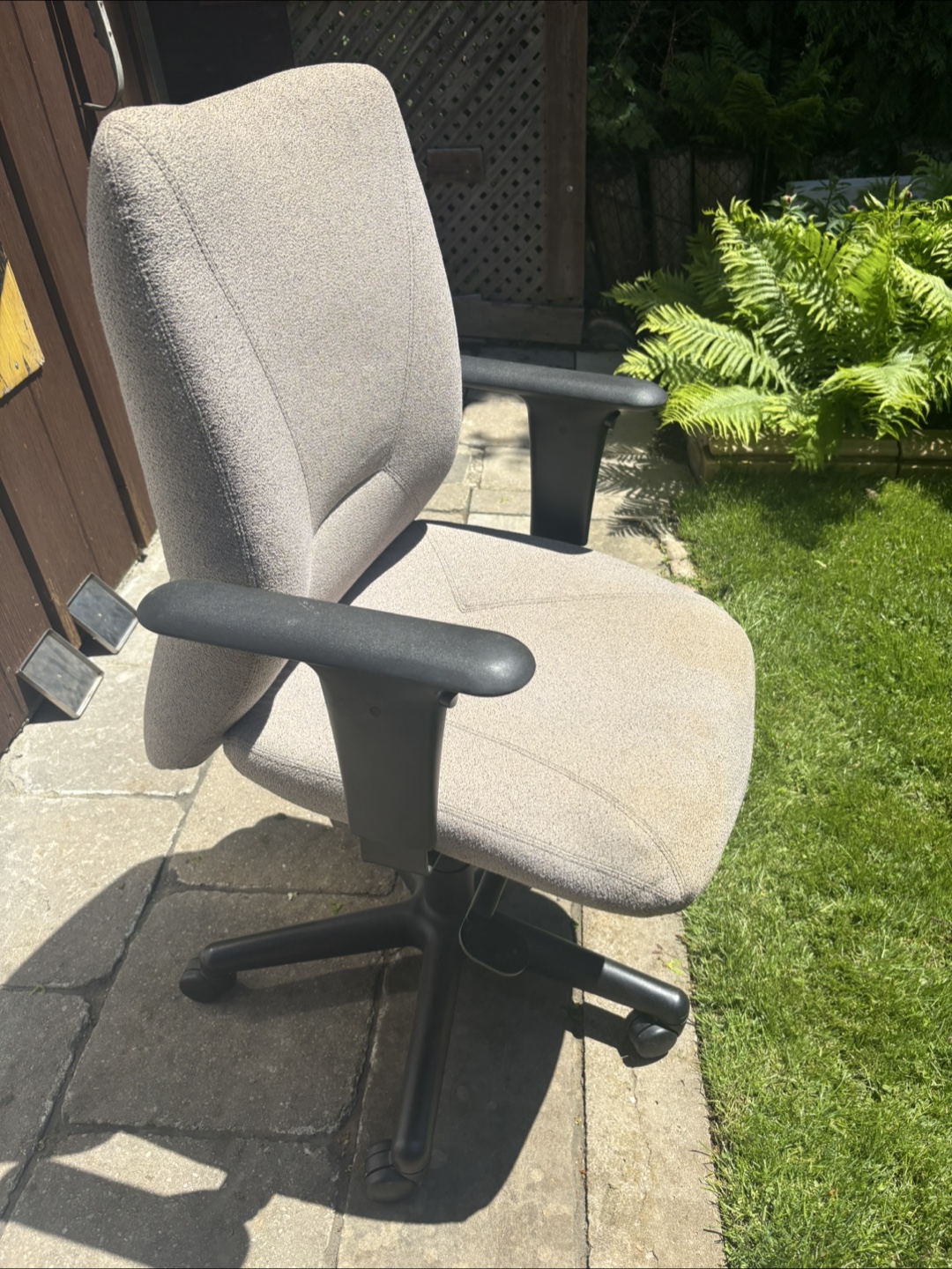 Ergonomic Office Chair - photo 3