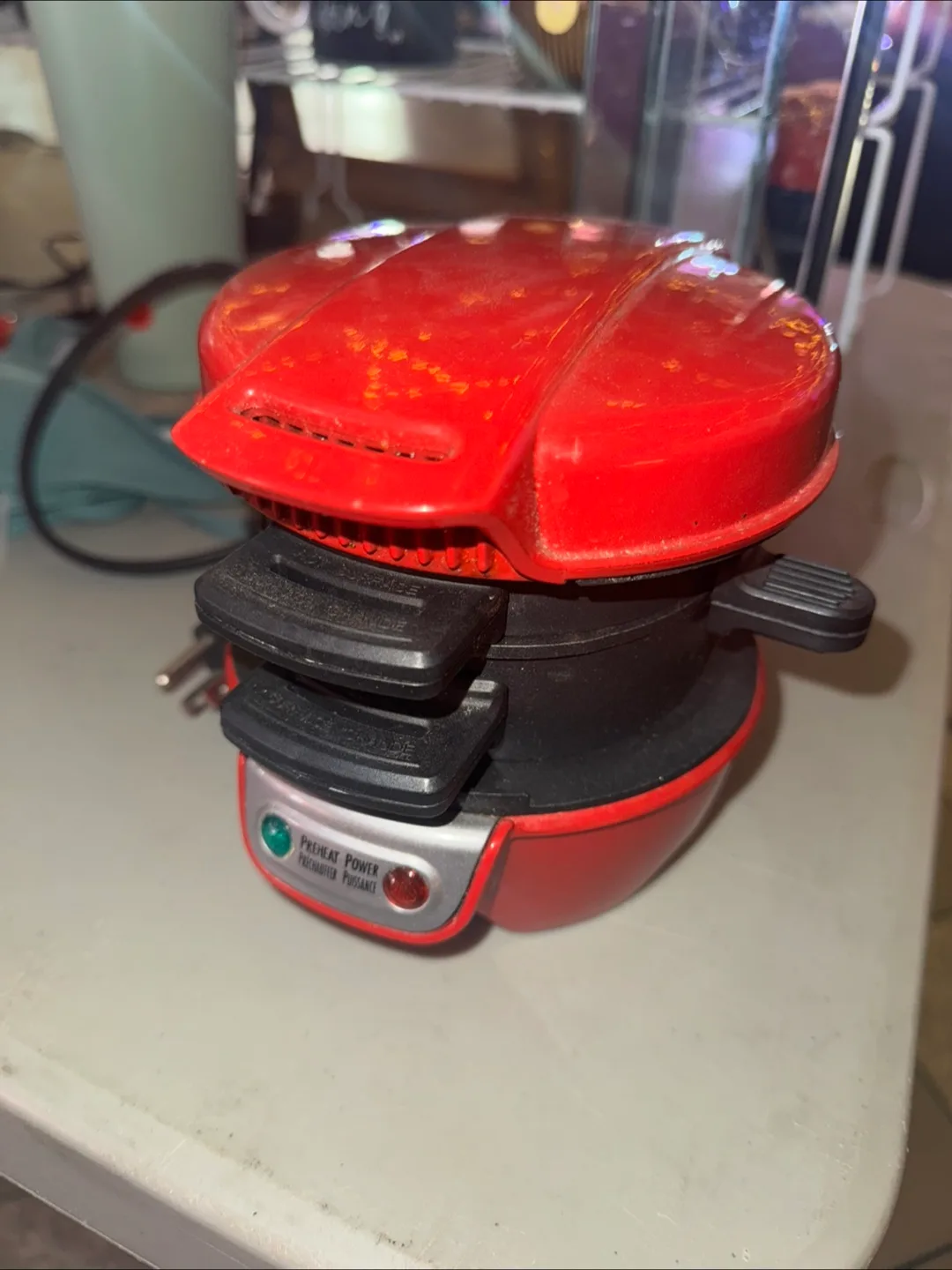 Breakfast Sandwich Maker thumbnail