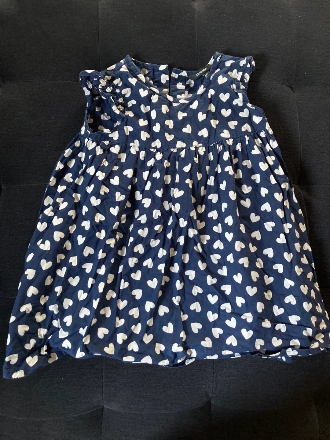 Girl's age 5 clothing bundle image indicator(3)