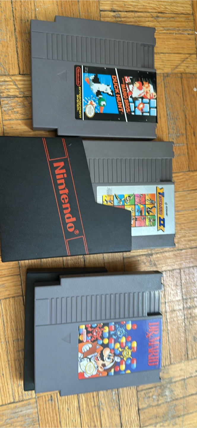 Nintendo NES Games Bundle BUY/trade your broken phone