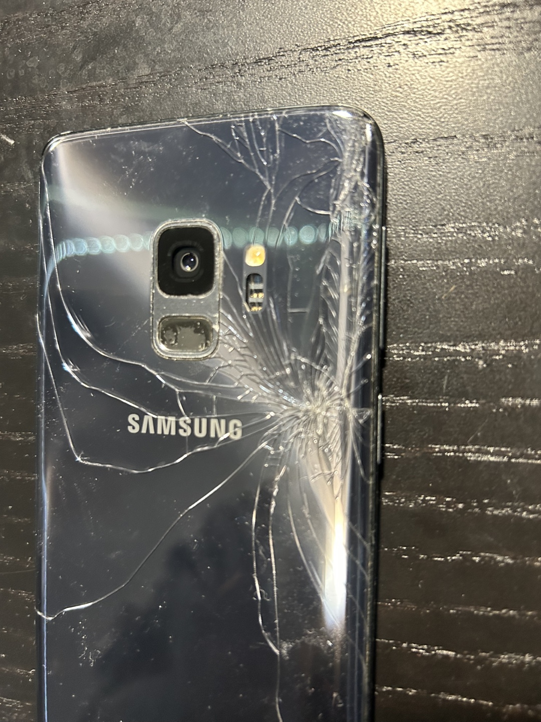 Samsung Galaxy S9 - photo 2