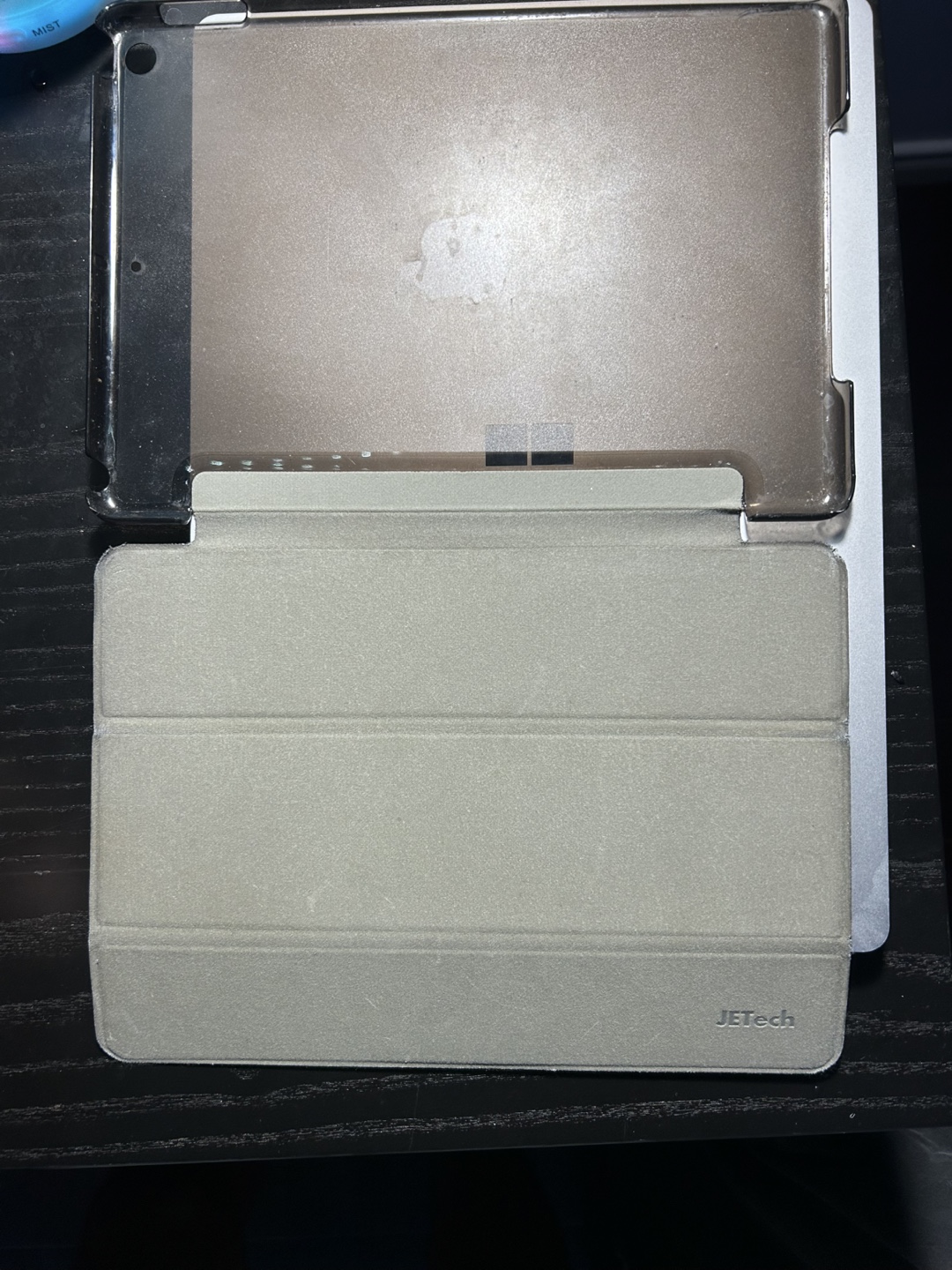 iPad 5th Gen - photo 5