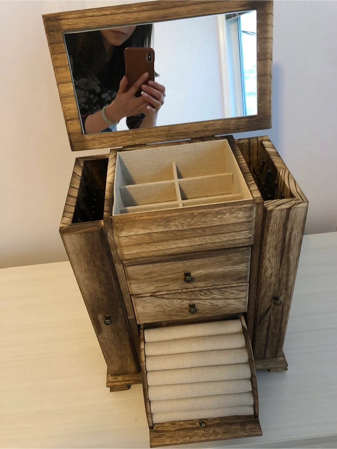 Hand Made Wooden Jewelry Box image indicator(3)