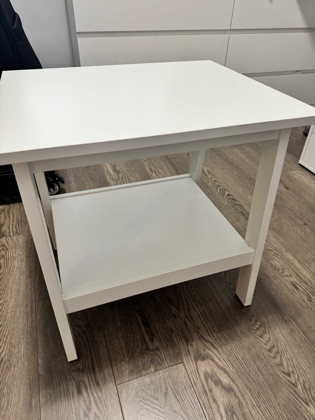 White Side Table - photo 2